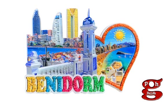 imagen de IMAN RESINA 3D BENIDORM CORAZON 8X6 CM
